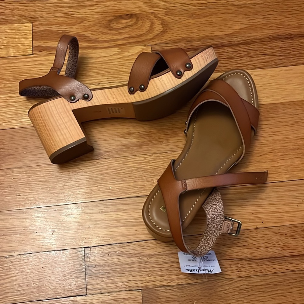 MIA brown Strappy Block Heel Sandals size 9